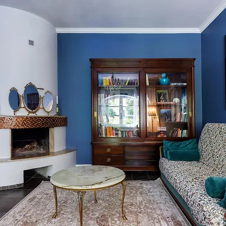 The Secret Garden Boutique 3*