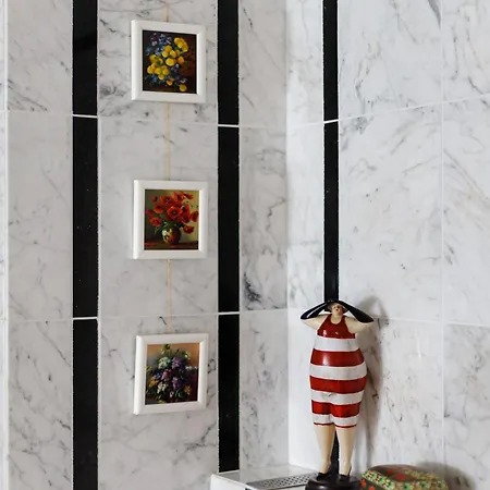 The Secret Garden Boutique 维尔纽斯