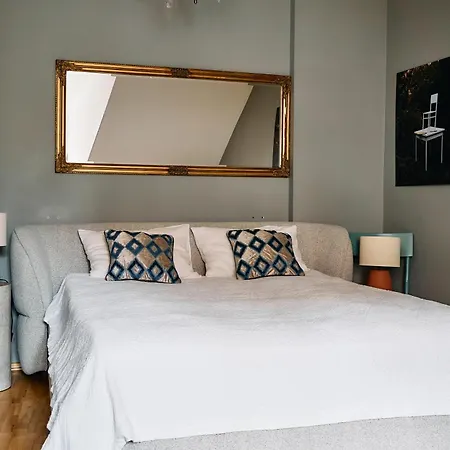 The Secret Garden Boutique 3*